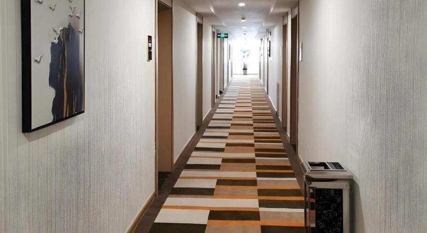 เชลล์ โฮเทล จ้าวจวง ซินฉางโร้ด ป้าต้ามาร์เก็ต Hotel Zaozhuang ภายนอก รูปภาพ